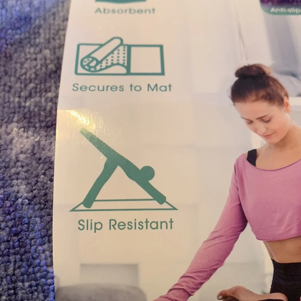 NWT Evrifit Yoga Towel